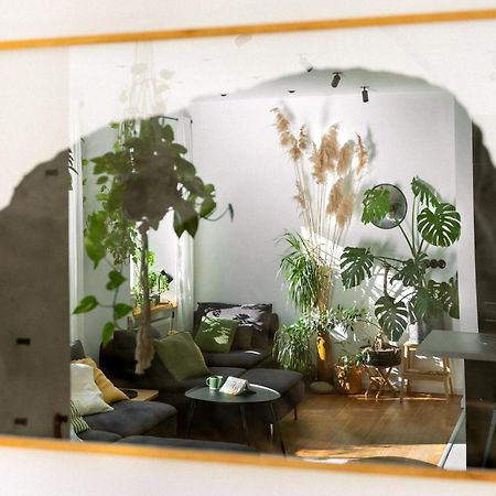 Evergreen - Old Town Spacious Stylish Apartment With Ac And One And A Half Bath, Baby & Kid- Friendly Братислава Екстериор снимка