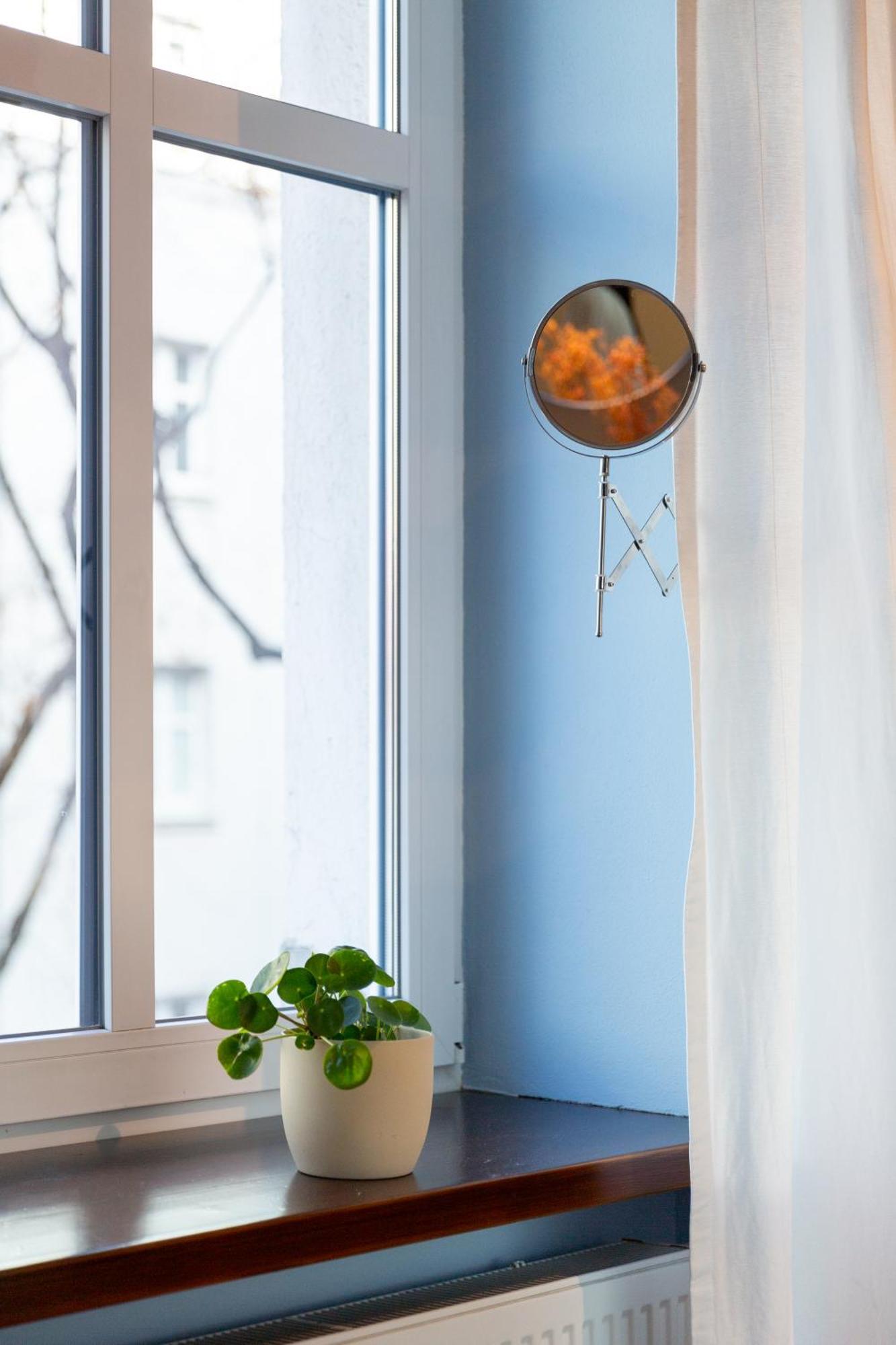 Evergreen - Old Town Spacious Stylish Apartment With Ac And One And A Half Bath, Baby & Kid- Friendly Братислава Екстериор снимка